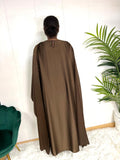 Robe satin avec Cape et plumes - Dana