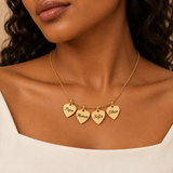 Collier personnalisé 4 ou 5 prénoms avec cœurs – Acier inoxydable