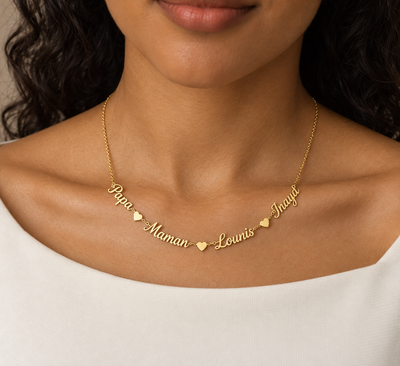 Collier personnalisé 4 ou 5 prénoms avec cœurs – Acier inoxydable