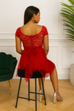 Robe courte en dentelle et tulle fluide – Manches courtes – Épaules nues