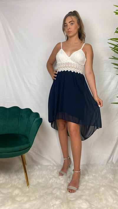 Robe de soirée asymétrique