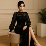 Robe longue noire en velours et dentelle – modèle assise élégante