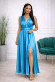 robe longue satinée turquoise avec fente et effet fluide élégant