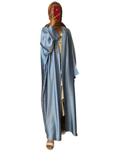 kimono en satin bleu