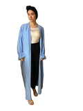 Gilet long en soie de Médine bleu : un vêtement d'exception