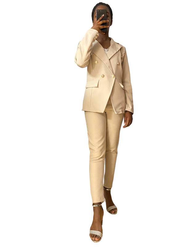 Tailleur femme beige veste croisée