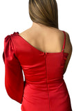 Robe de soirée asymétrique