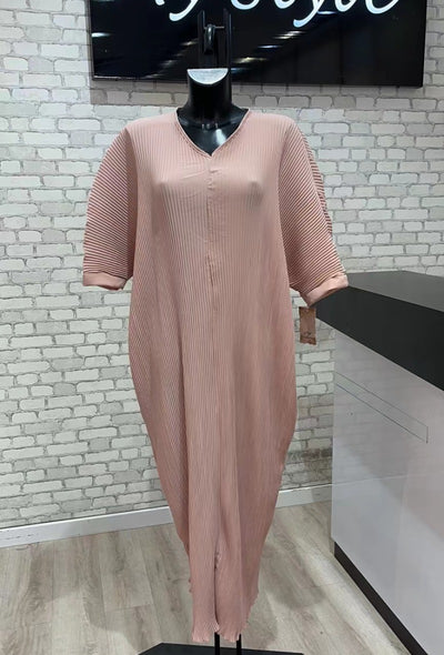 Robe droite plissée oversize