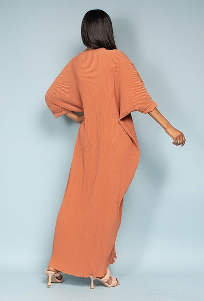 Robe droite plissée oversize